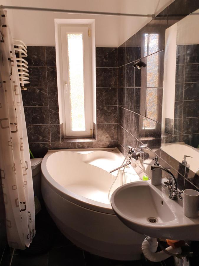 Котлярська 1 Lviv Eksteriør bilde